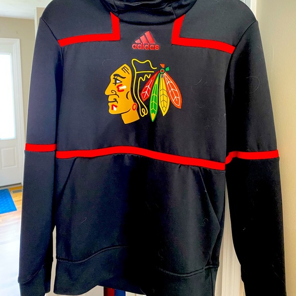 Small Mens Adidas Chicago Blackhawks Hoodie - Picture 1 of 2